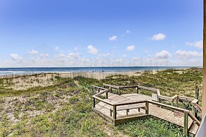 Coral Sands 102 2 Br condo by RedAwning