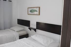 Hotel Cañas