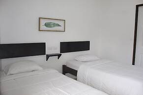 Hotel Cañas