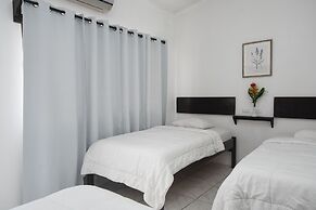 Hotel Cañas
