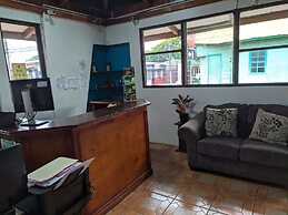 Hotel Cañas