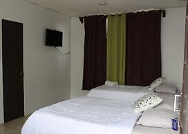 Hotel Cañas