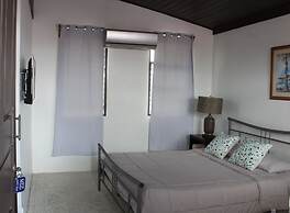 Hotel Cañas
