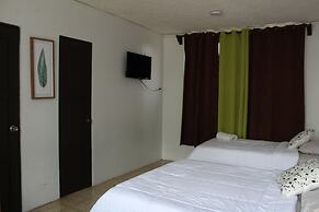Hotel Cañas