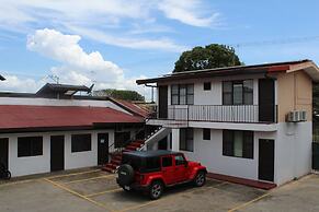 Hotel Cañas