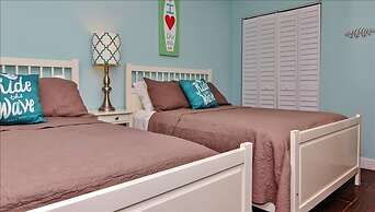 Hamilton 206 2 Br condo by RedAwning