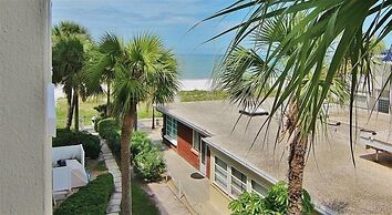 Hamilton 206 2 Br condo by RedAwning