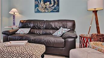 Hamilton 206 2 Br condo by RedAwning