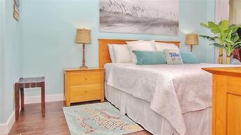 Hamilton 206 2 Br condo by RedAwning