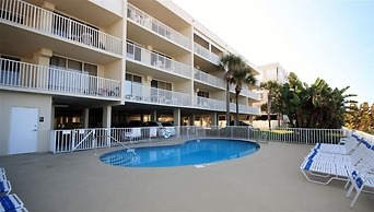 Hamilton 206 2 Br condo by RedAwning