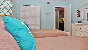 Hamilton 206 2 Br condo by RedAwning