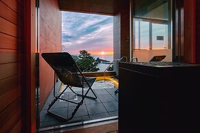 Shiretoko Yuhi No Ataruie Onsen Hostel