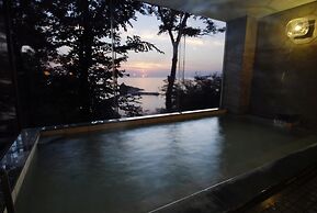 Shiretoko Yuhi No Ataruie Onsen Hostel