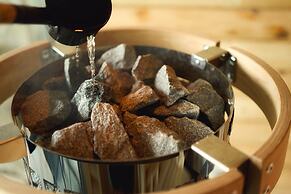 Shiretoko Yuhi No Ataruie Onsen Hostel