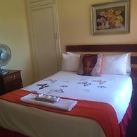 Ebuhleni Guest Lodge