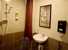 Place2Stay - Airport