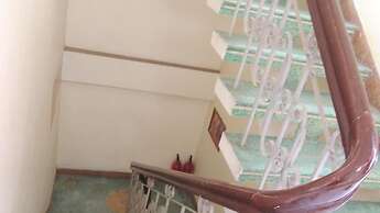 Ha Long Happy Hostel - Adults Only