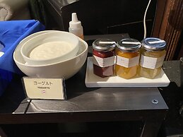 Hotel Silk Tree Nagoya