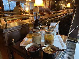 Hotel Silk Tree Nagoya