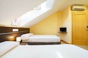 Hostal Frasca by Vivere Stays