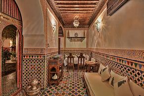 Riad Kaiss by Anika