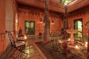 Riad Kaiss by Anika