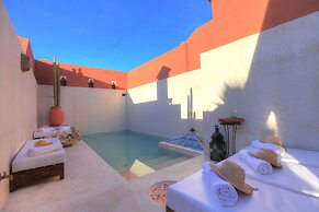 Riad Kaiss by Anika