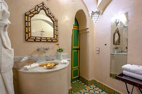 Riad Kaiss by Anika