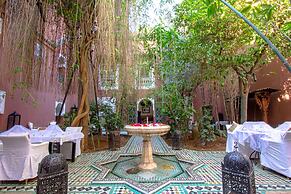 Riad Kaiss by Anika