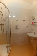 Hotel Paradies