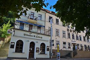 Hotel Paradies