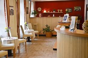 Hotel Paradies