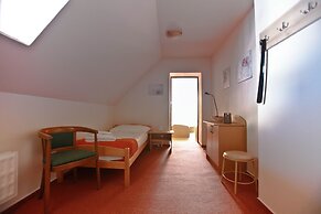 Hotel Paradies