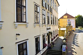 Hotel Paradies