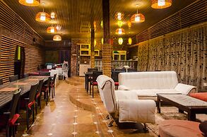 Space Hotel Apartments & Spa