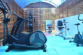 Space Hotel Apartments & Spa