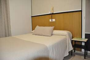 Hostal Ramón y Cajal