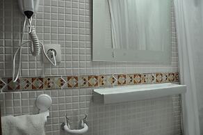 Hostal Ramón y Cajal