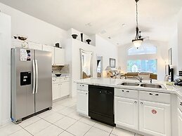 Cristine's Seasons Villa