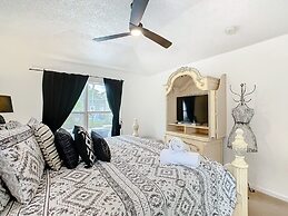 Cristine's Seasons Villa