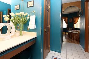 King Condo at Holiday Hills