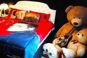 King Condo at Holiday Hills