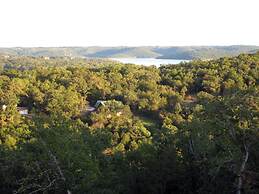 King Condo at Holiday Hills