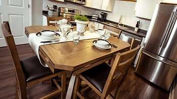 King Condo at Holiday Hills