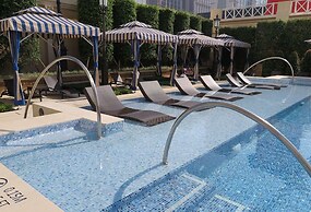 The Parisian Macao
