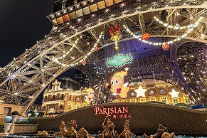 The Parisian Macao