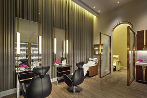 The Parisian Macao