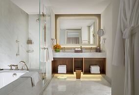 The Parisian Macao