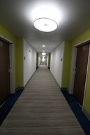 Holiday Inn Express & Suites Coffeyville by IHG