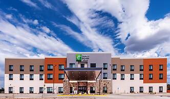Holiday Inn Express & Suites Perryton by IHG